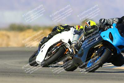 media/Jan-09-2022-SoCal Trackdays (Sun) [[2b1fec8404]]/Turn 16 (11am)/